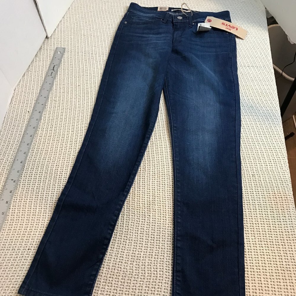 WOMENS LEVIS SKINNY MID RISE JEANS SIZE 27/30   NWT